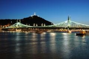 Frihetsbron med Gellerberget